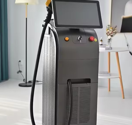 808 Diode Laser Hair Removal Machine Alta qualità Ghiaccio Platino Titanio 1600W